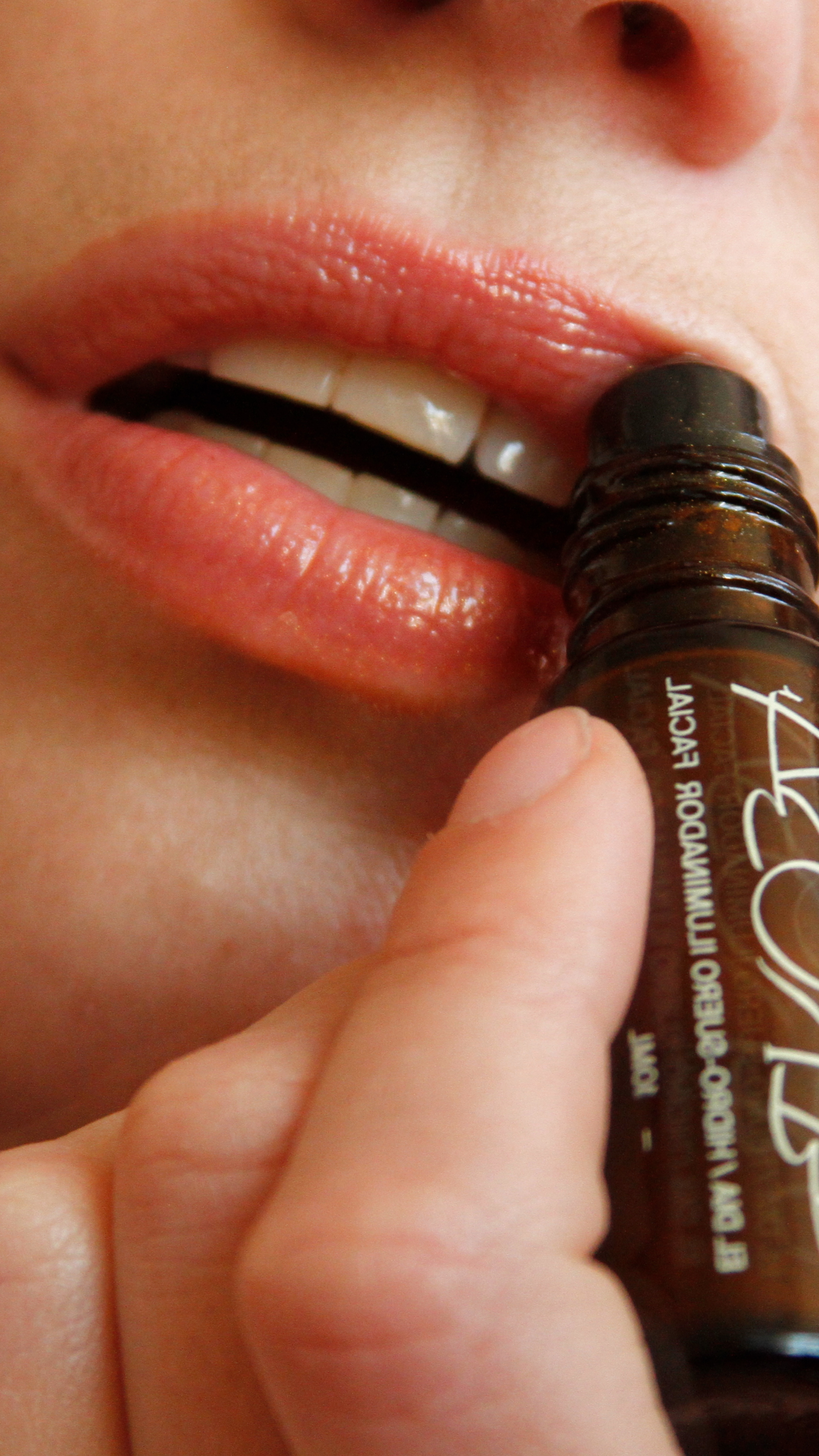 LABIAL - BESO